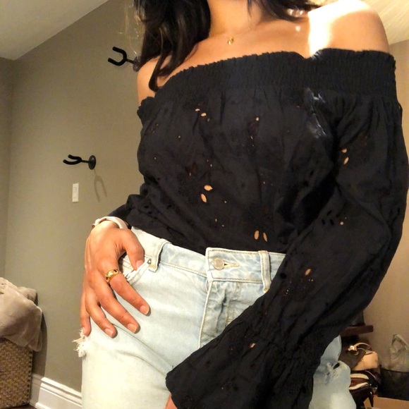 Off the shoulder black eyelet top - Picture 3 of 3